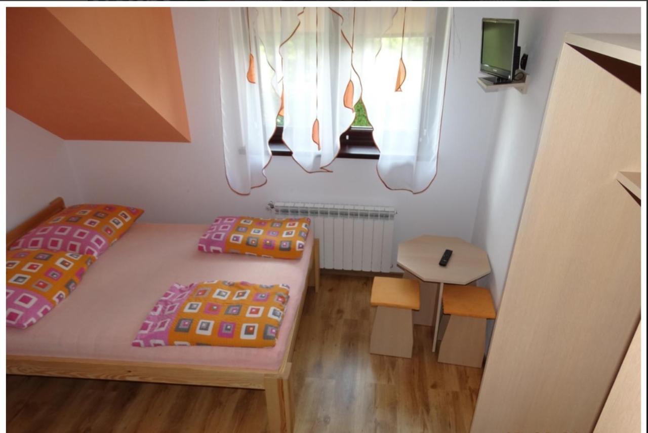 Noclegi U Iwony Zwierzyniec Kültér fotó